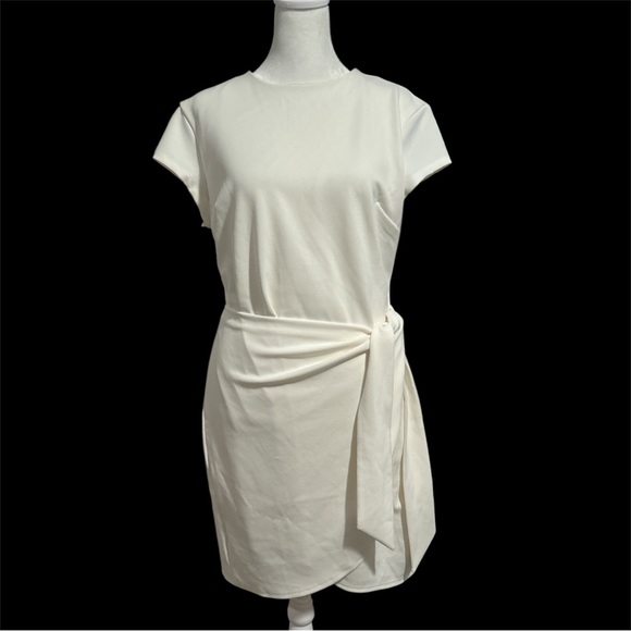 Express Crew Neck Cap Sleeve Tie Wrap Mini Sheath Dress - Picture 4 of 7